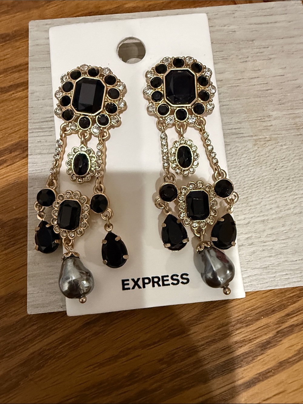 Express Gold-Tone Chandelier Earrings with Black Stones and Gray Pearls NWT
